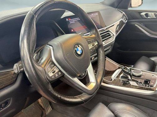 Jet Black 2019 BMW X5 xDrive40i