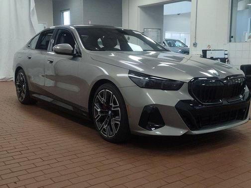 2025 BMW i5 xDrive40