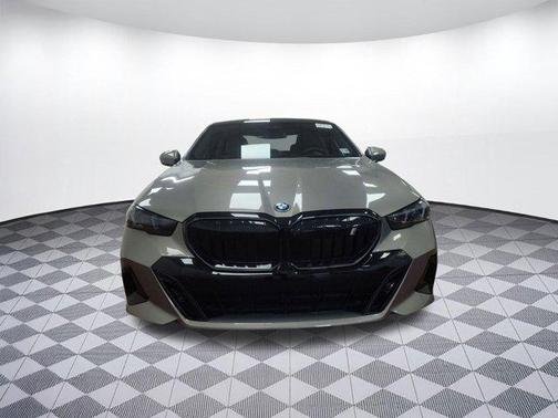 2025 BMW i5 xDrive40