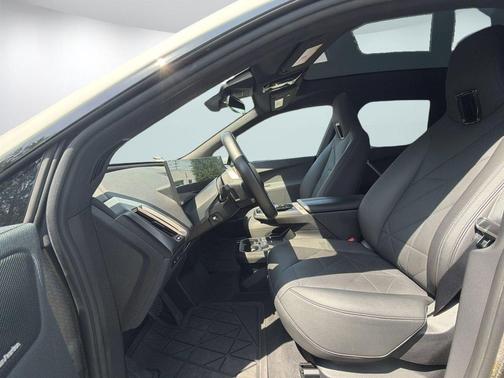 Alpine White 2024 BMW iX xDrive50