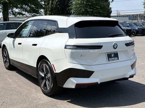 Alpine White 2024 BMW iX xDrive50