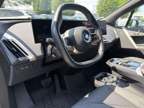 Alpine White 2024 BMW iX xDrive50