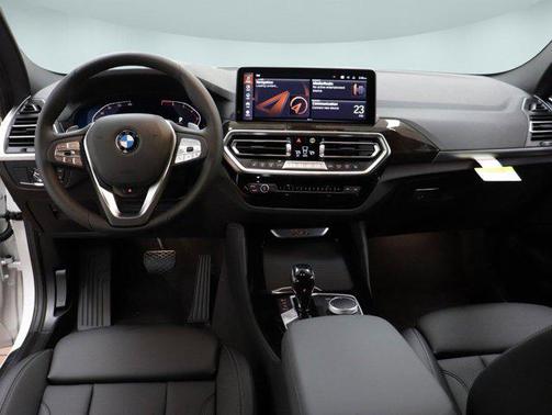 2024 BMW X4 xDrive30i