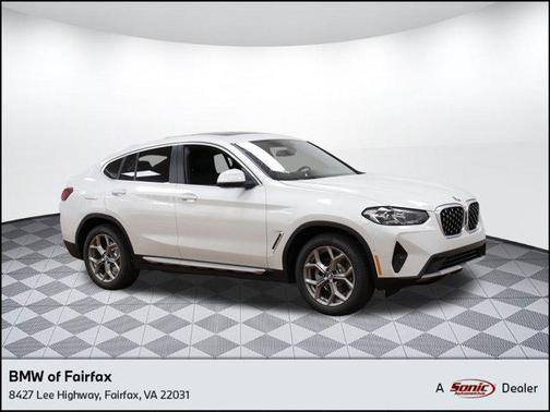 2024 BMW X4 xDrive30i