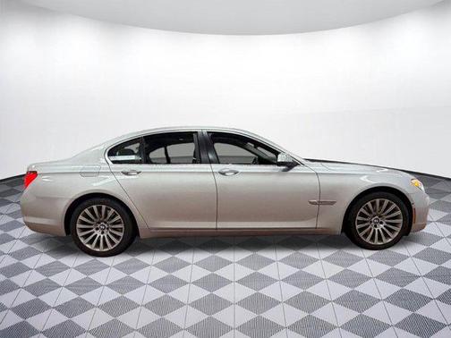 2012 BMW 750 I
