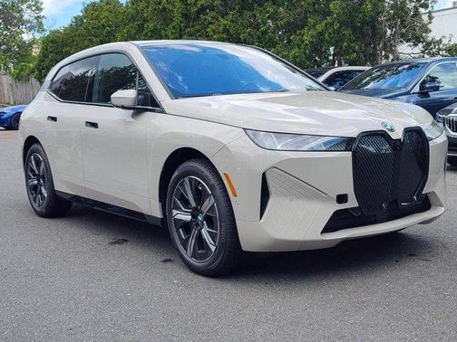 2026 BMW iX xDrive60