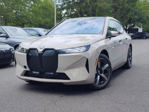 2026 BMW iX xDrive60