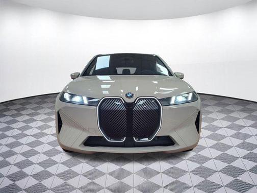 2026 BMW iX xDrive60