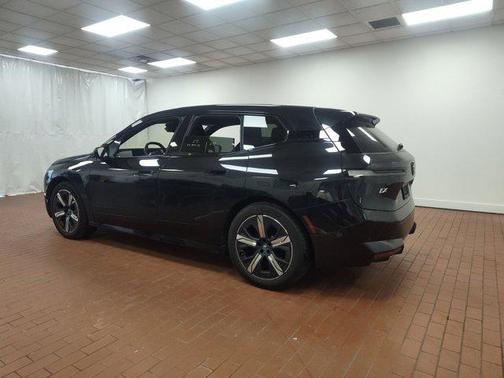 2023 BMW iX xDrive50