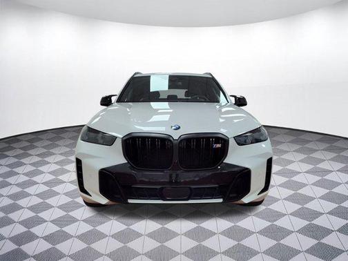2025 BMW X5 M60i