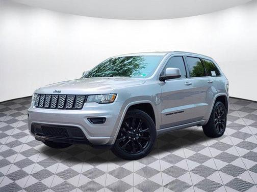 2017 Jeep Grand Cherokee Altitude