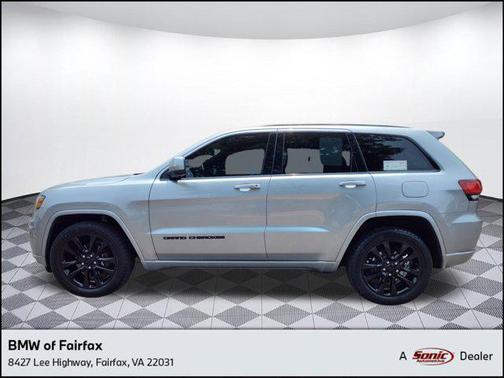 2017 Jeep Grand Cherokee Altitude