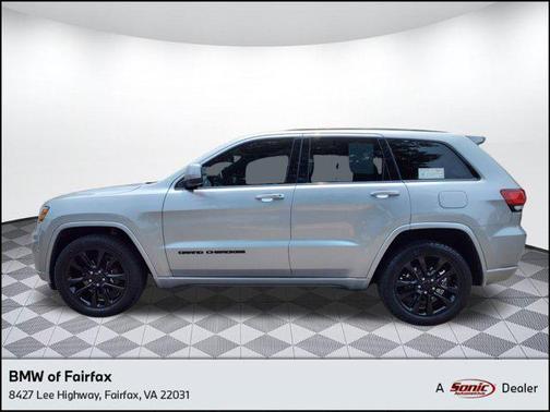 2017 Jeep Grand Cherokee Altitude
