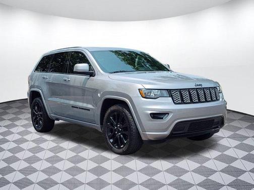 2017 Jeep Grand Cherokee Altitude