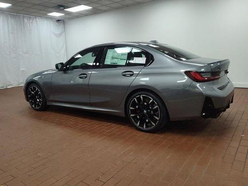 2026 BMW 330 xDrive NA