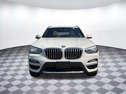 White 2018 BMW X3 xDrive30i
