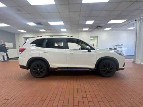 2023 Subaru Forester Sport