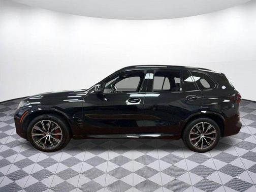 Black Sapphire Metallic 2024 BMW X5 xDrive40i