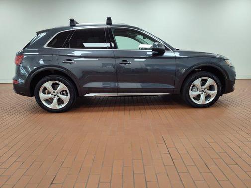 2021 Audi Q5 45 Premium Plus