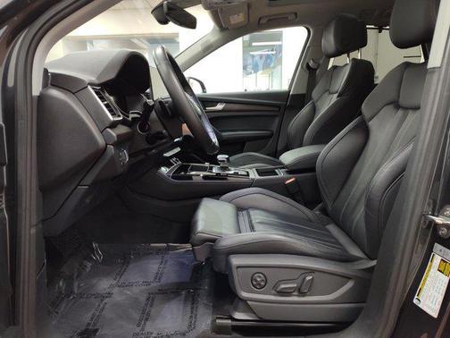 2021 Audi Q5 45 Premium Plus