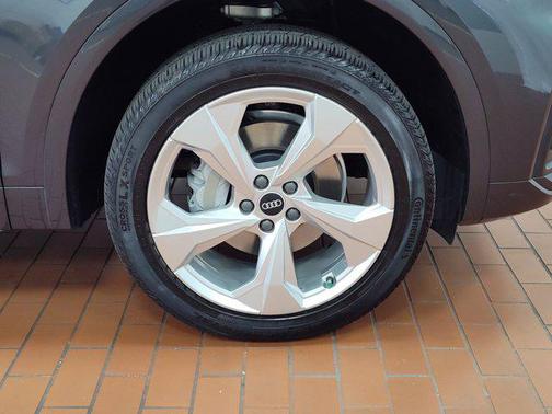 2021 Audi Q5 45 Premium Plus