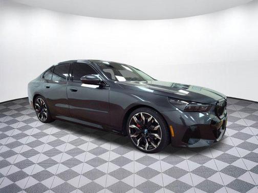 2025 BMW 550e xDrive