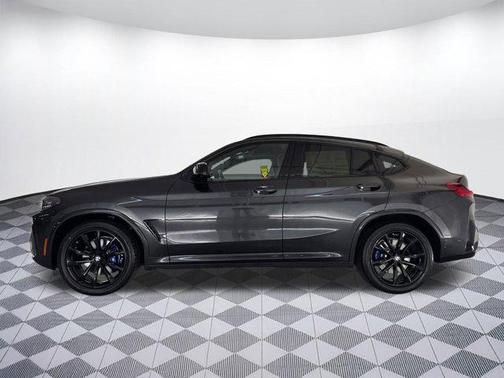2025 BMW X4 M40i