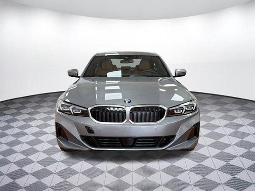 2025 BMW 330 i xDrive