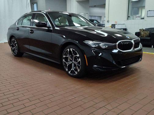 2025 BMW 330 i xDrive