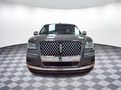 2022 Lincoln Navigator Black Label