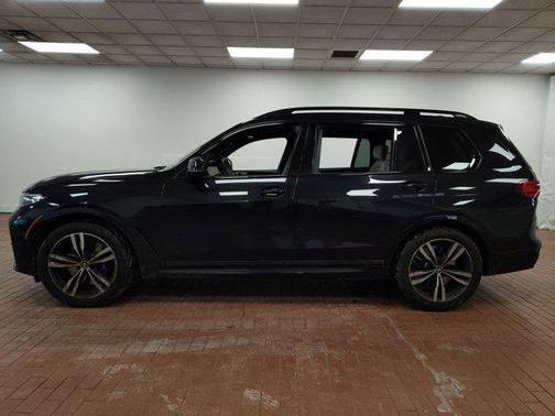2020 BMW X7 M50i