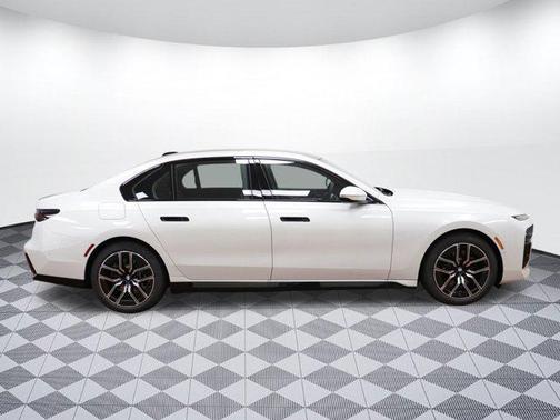2024 BMW i7 eDrive50