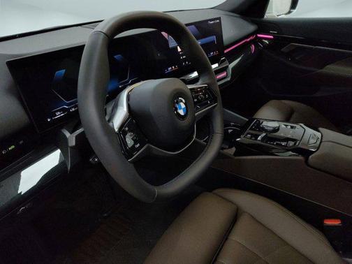 2025 BMW 530 xDrive