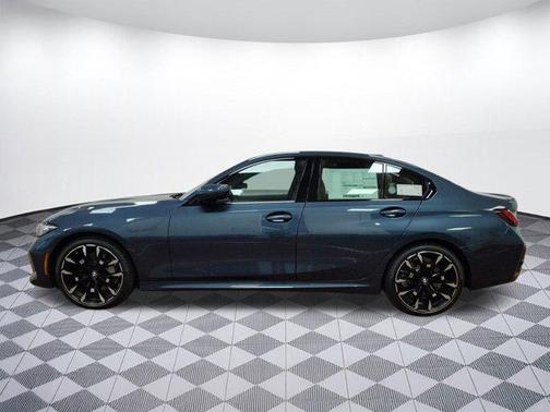 2026 BMW 330 i xDrive