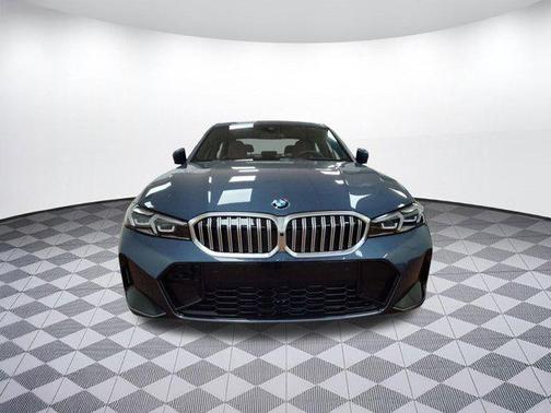 2026 BMW 330 i xDrive