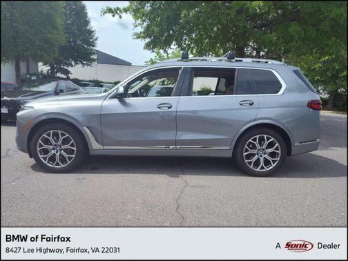 2024 BMW X7 xDrive40i