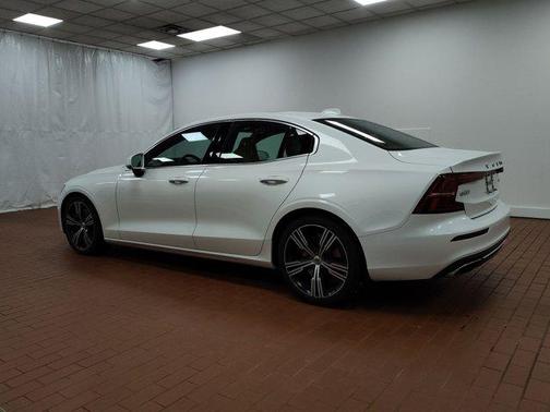 2019 Volvo S60 T5