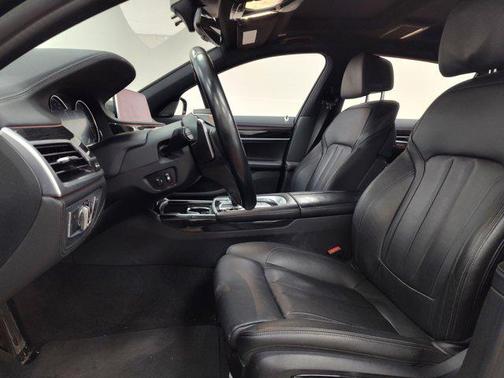 2019 BMW 740 xDrive