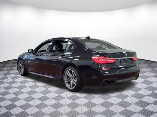 2019 BMW 740 xDrive