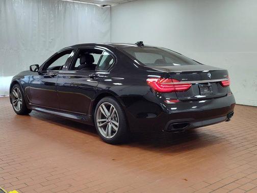 2019 BMW 740 xDrive