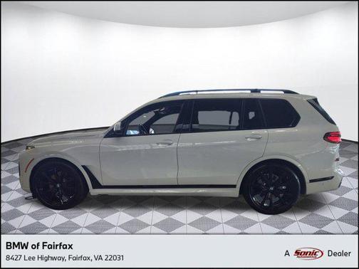 2025 BMW X7 xDrive40i
