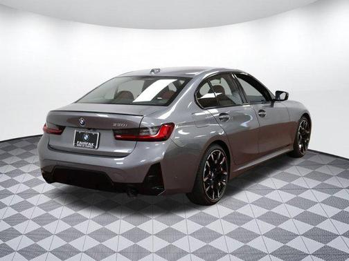 2025 BMW 330 i