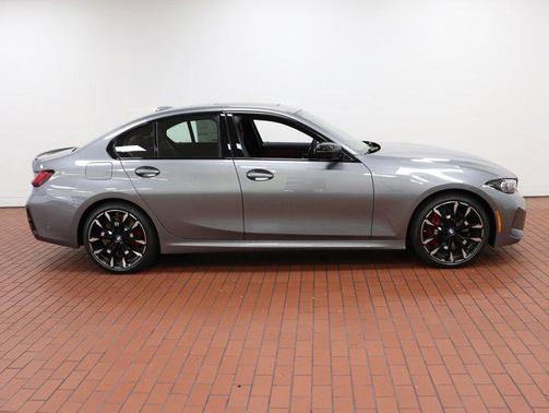 2025 BMW 330 i