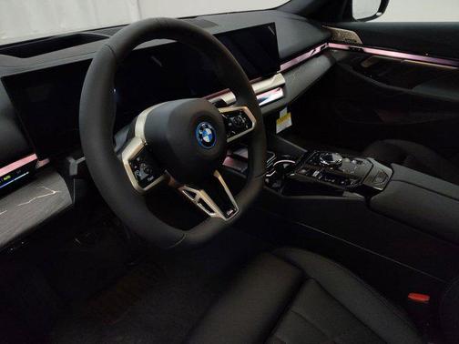 2026 BMW i5 xDrive40
