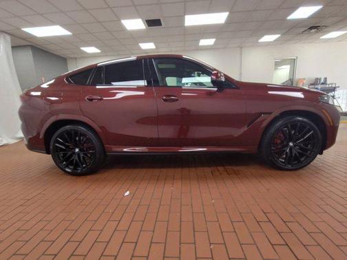 2024 BMW X6 xDrive40i