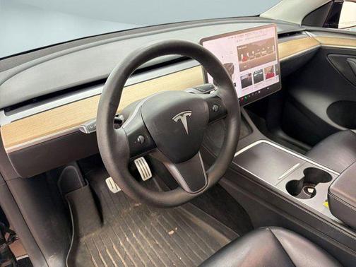 2023 Tesla Model Y Performance Dual Motor All-Wheel Drive