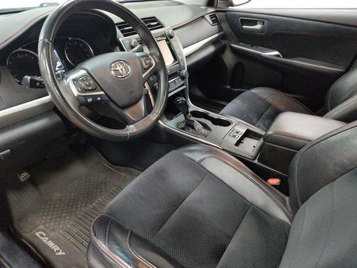 2017 Toyota Camry XSE