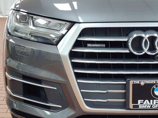 2019 Audi Q7 55 Premium Plus