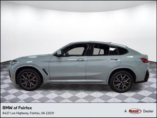 2023 BMW X4 xDrive30i