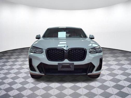 2023 BMW X4 xDrive30i
